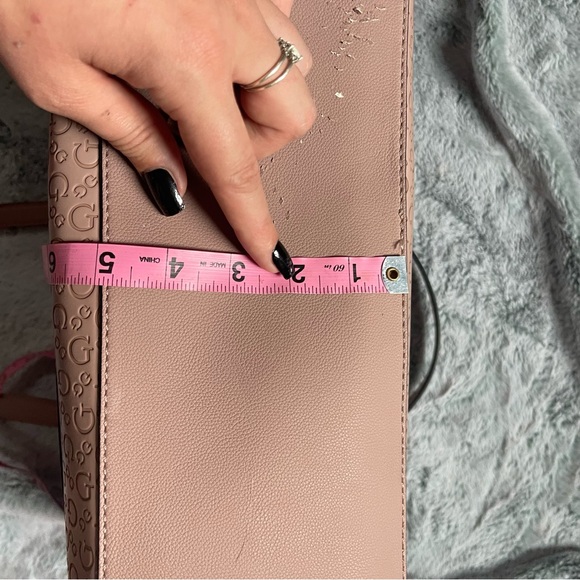 Blush Satchel Guess Handbag - Some Wear - Picture 13 of 14